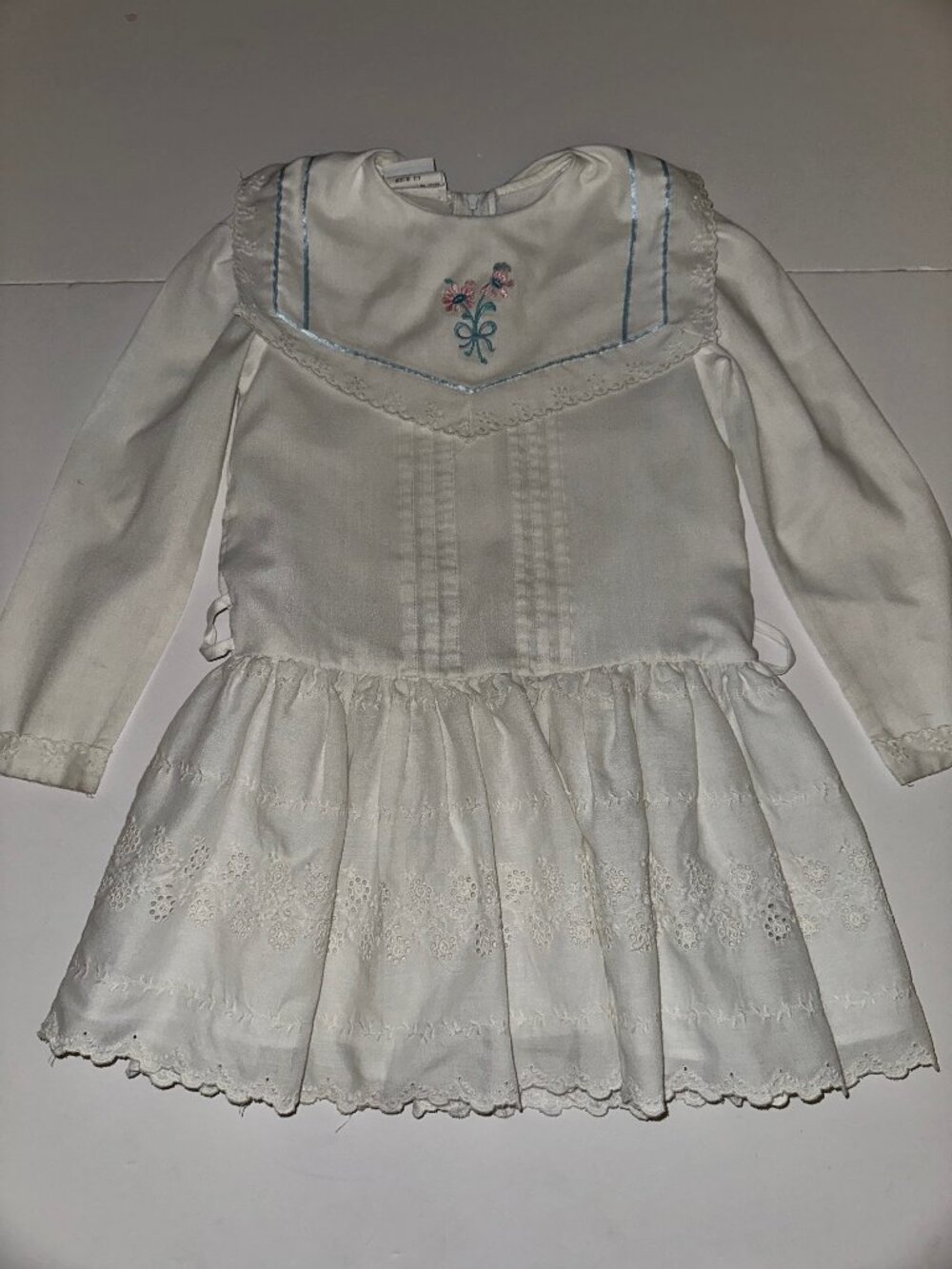 VTG 90s Bonnie Jean Size 5 Little Girl's Dress White Eyelet Lace dropped waist